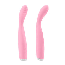 Load image into Gallery viewer, Luxe Lillie Rechargeable Vibrator
